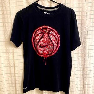 Nike size small black t shirt casual activewear Athleisure school fall